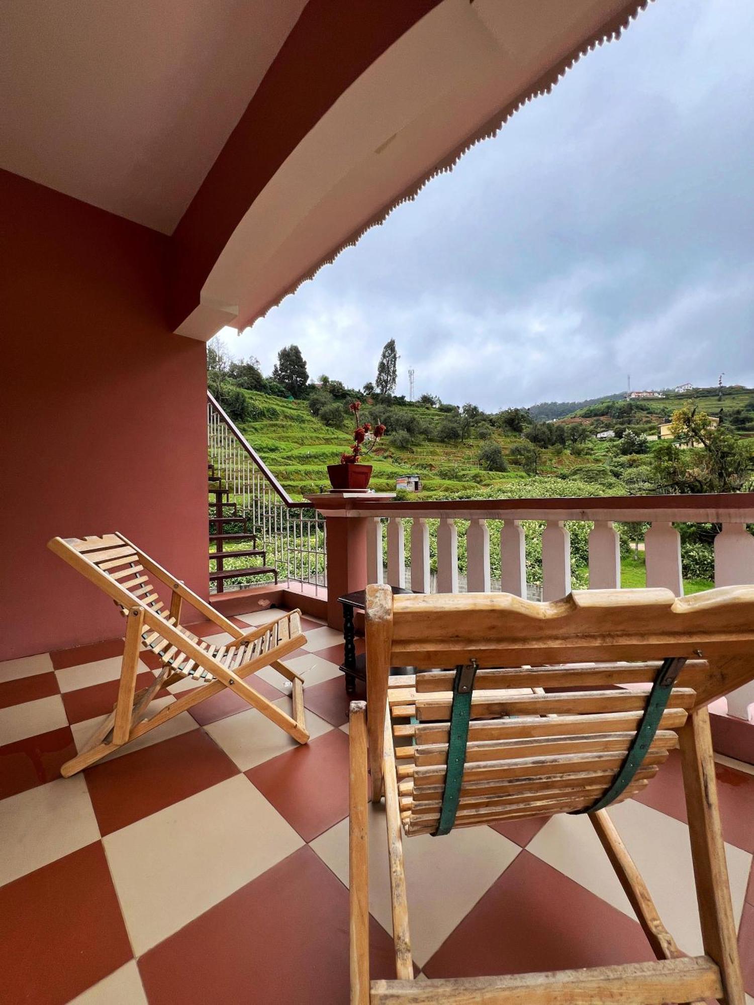 Chill Inn - Families Only Ooty Exteriér fotografie