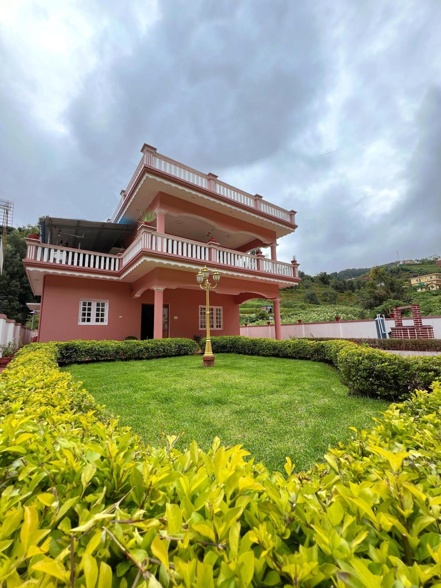 Chill Inn - Families Only Ooty Exteriér fotografie
